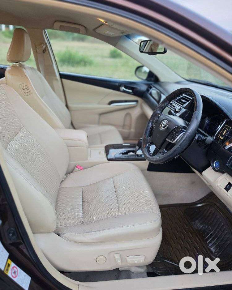 Toyota Camry Hybrid 2.5, 2015, Petrol