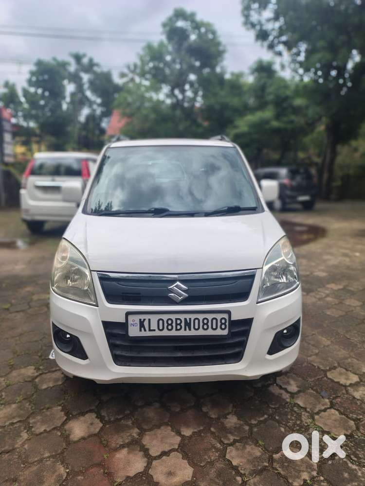 Maruti Suzuki Wagon R Vxi Amt1.2, 2017, Petrol