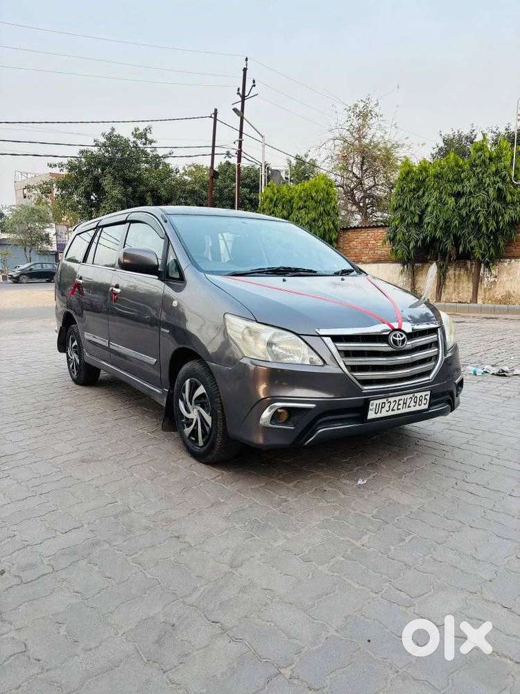 Toyota Innova 2.0 V, 2012, Diesel