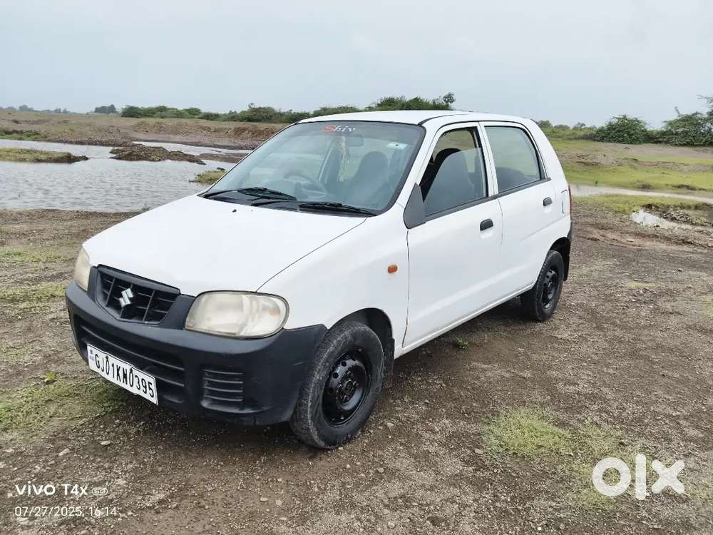 Good Condition Car Petrol Ek Hath Chaleli