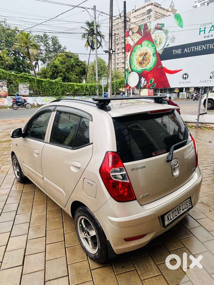 Hyundai I10 Sportz At, 2010, Petrol