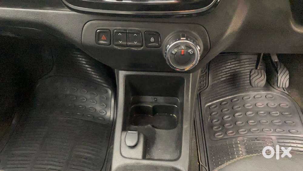 Renault Kwid 2015-2019 1.0 Rxt Amt, 2017, Petrol