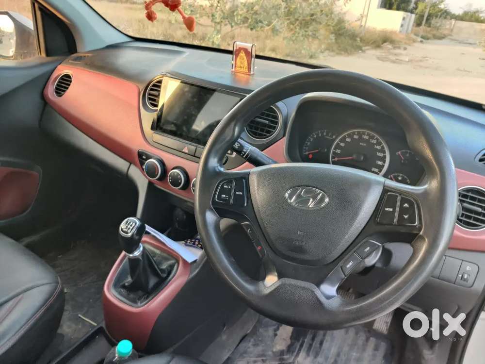 Hyundai Grand I10 Sportz 2016 Edition