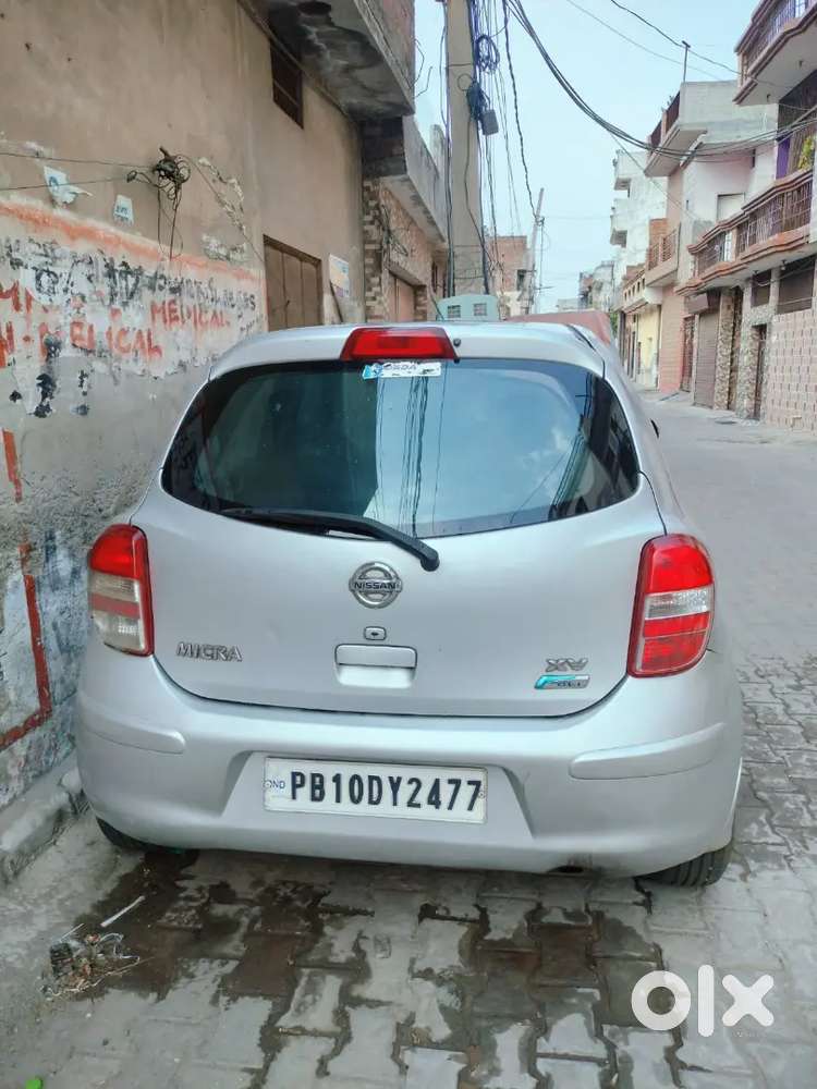 Nissan Micra 2012 Diesel 88000 Km Driven
