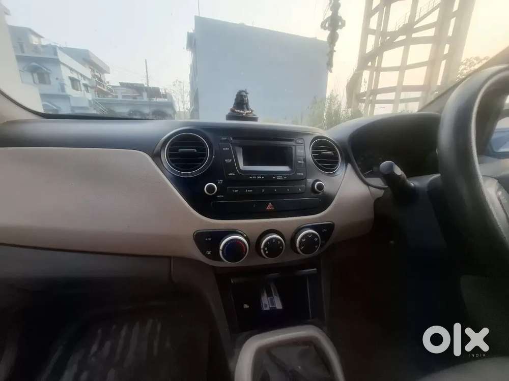 Hyundai Xcent 2014 Petrol 72000 Km Driven