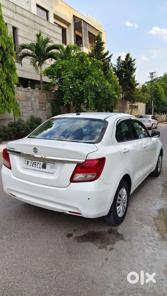Maruti Suzuki Swift Dzire 1.3 Vxi, 2020, Petrol
