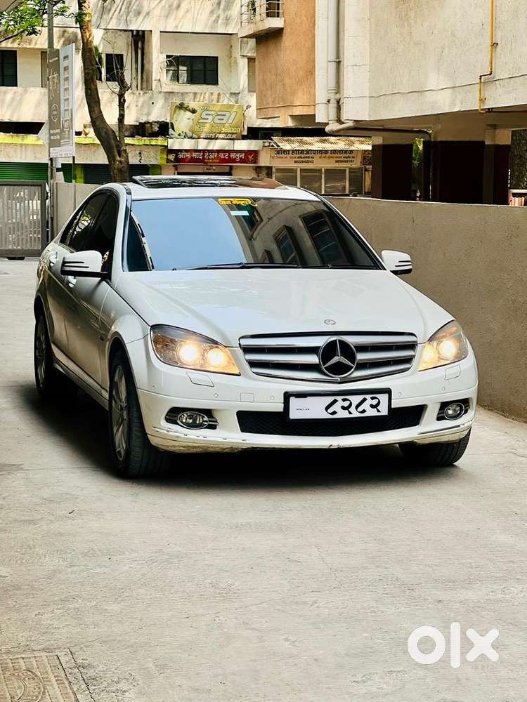 Mercedes-benz C-class 2011 Petrol 70000 Km Driven