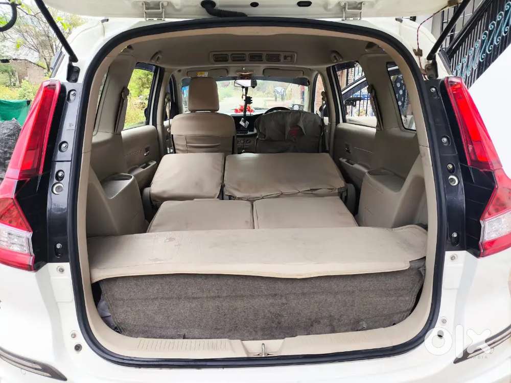 Maruti Suzuki Ertiga 1.5 2025