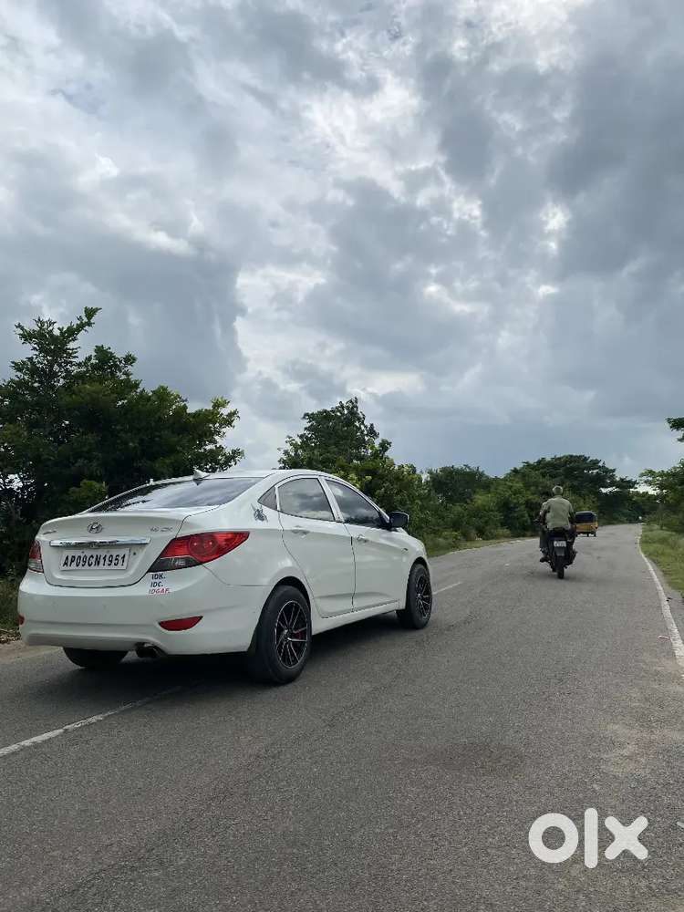 Hyundai Verna 2013 Diesel Well Maintained