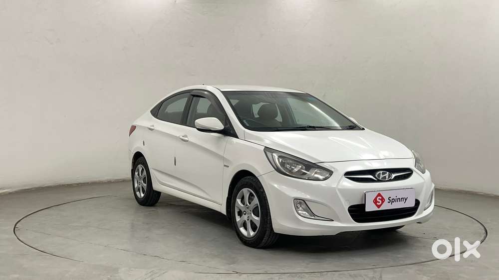Hyundai Verna 1.6 Ex Vtvt, 2014, Petrol
