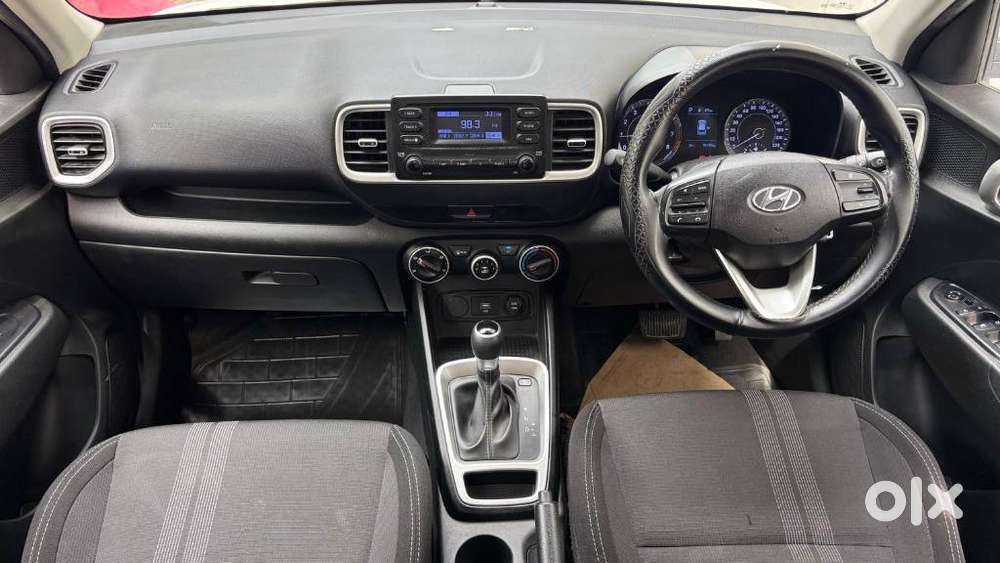 Hyundai Venue, 2021, Petrol