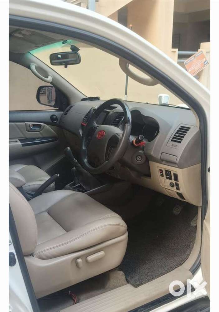 Toyota Fortuner 3.0 4x4 Manual, 2013, Diesel