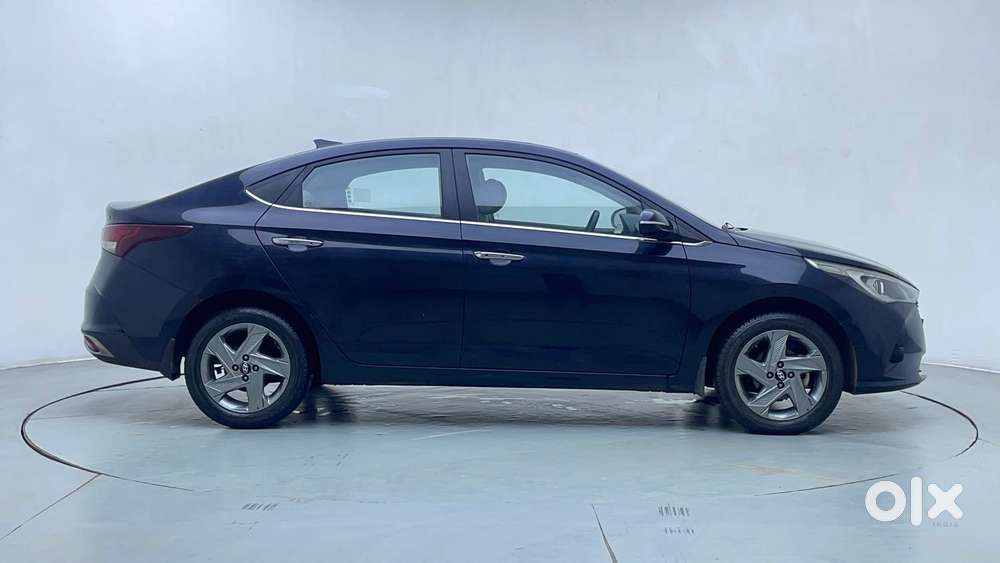 Hyundai Verna 1.5 Sx Ivt, 2022, Petrol
