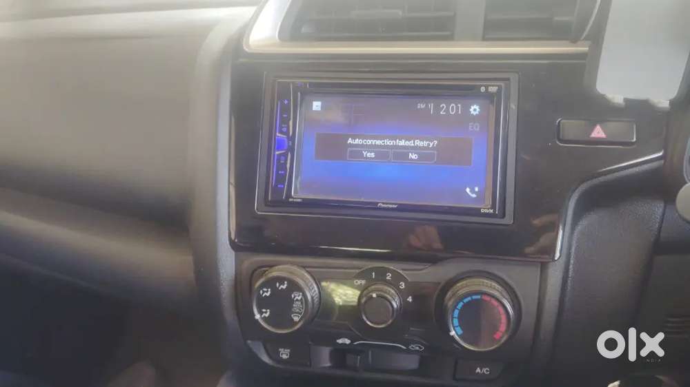 Honda Jazz 2017  45,244 Km  ₹4,45,000

 Honda Jazz 1.2 S Mt (i-vte