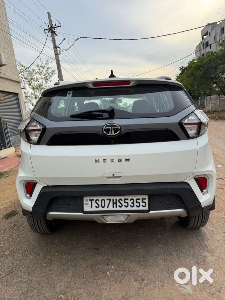 Tata Nexon Petrol 2021