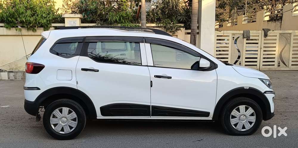 Renault Triber 1.0 Rxe, 2020, Petrol