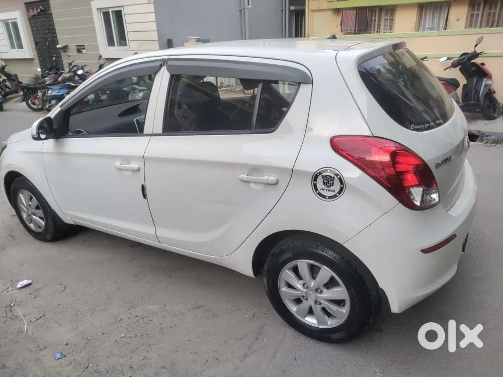 Hyundai I20 Sportz 2012 3rd Owner