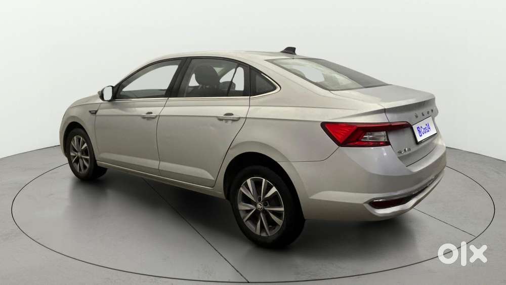 Skoda Slavia Style 1.0l Tsi Mt, 2022, Petrol