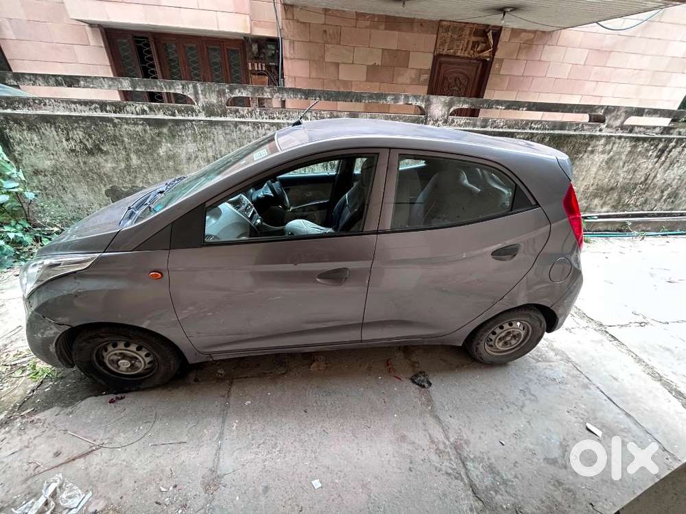Hyundai Eon 2012 Petrol Well Maintained