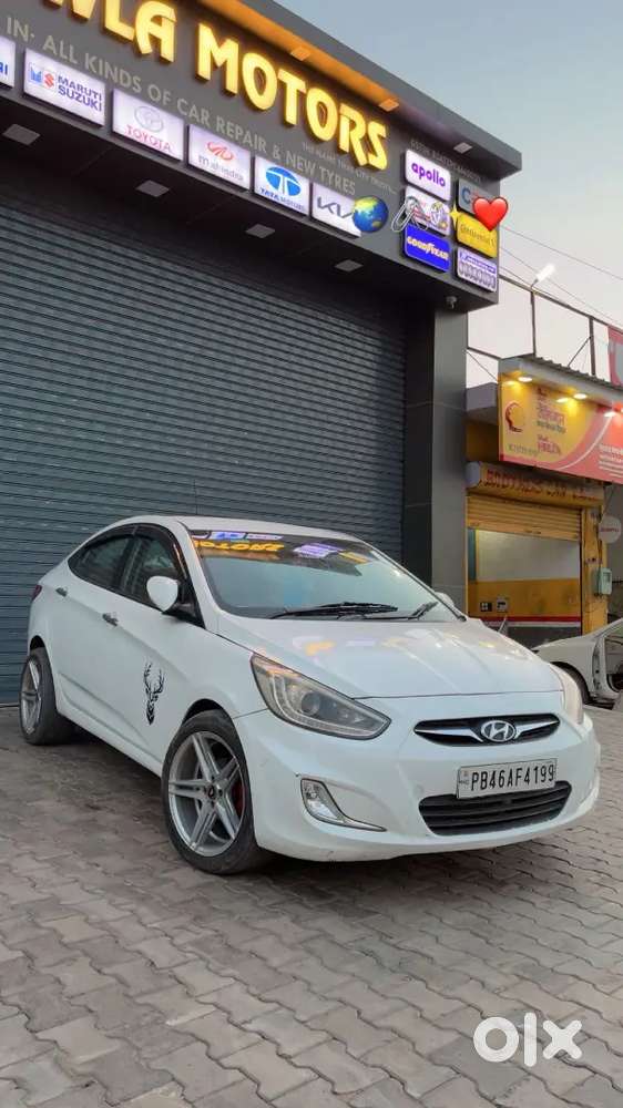 Hyundai Fluidic Verna 2013