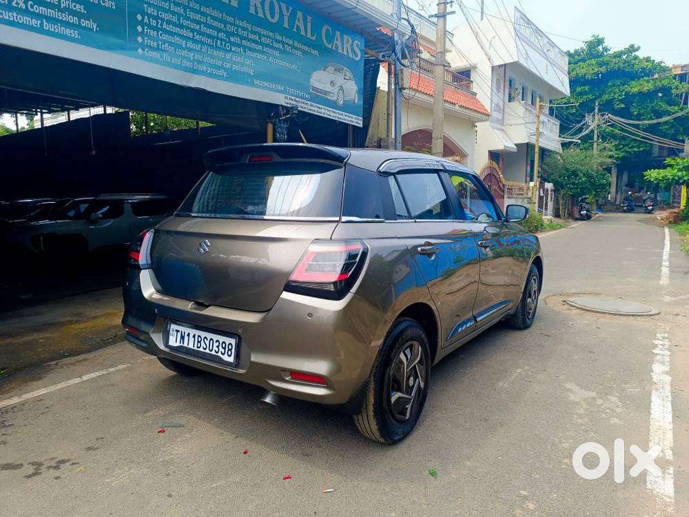 Maruti Suzuki Swift Vxi Optional, 2025, Petrol