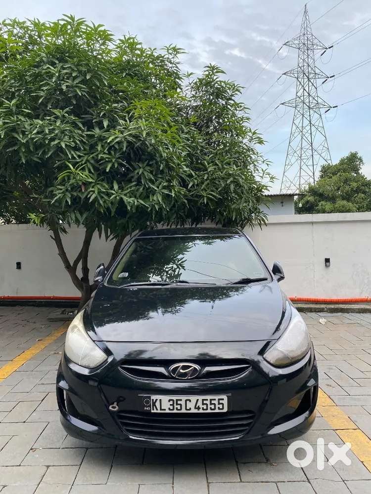Hyundai Fluidic Verna 2011 Diesel 170000 Km Driven