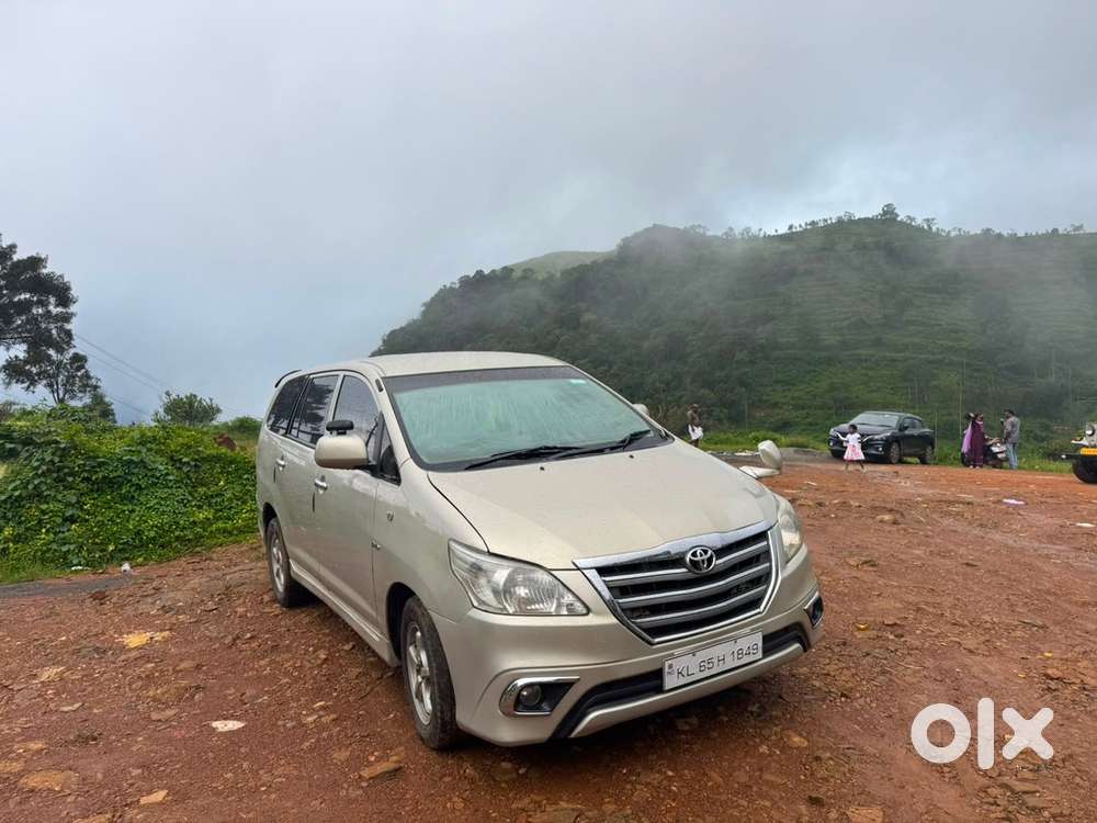 Toyota Innova 2.5 Diesel 2008 /2009 Reg