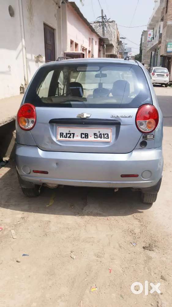 Chevrolet Spark 2011 Lpg Good Condition Gadi Good Condition Me Hai