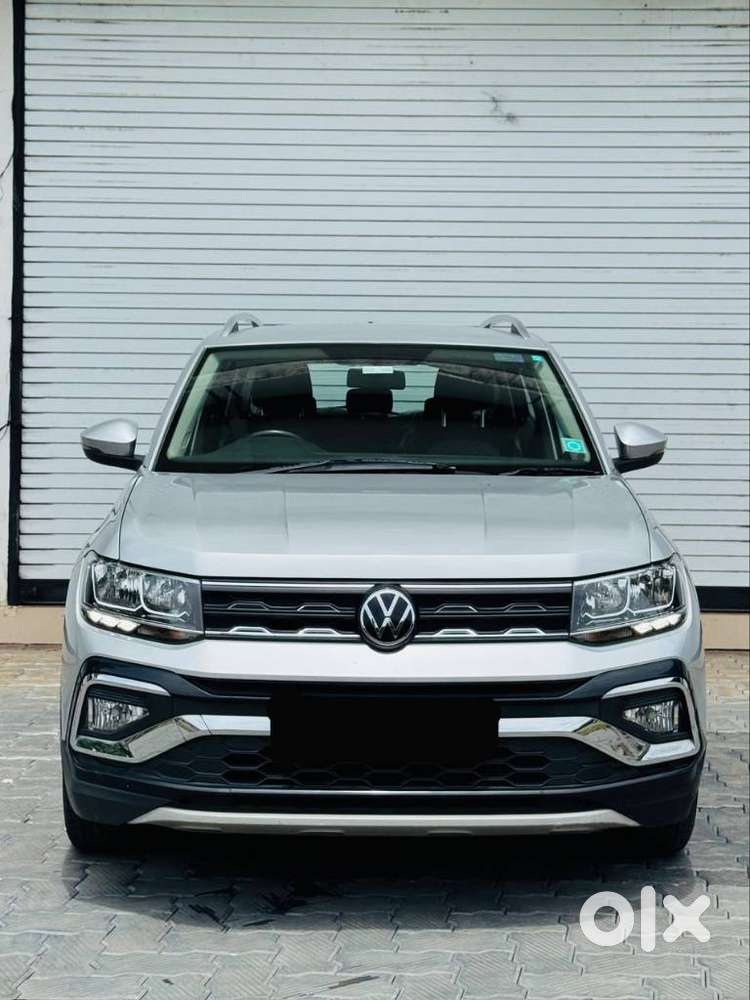 Volkswagen Taigun 1.0 Tsi Highline At, 2022, Petrol