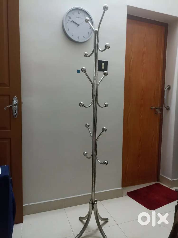 Cloth hanger