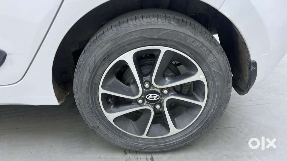 Hyundai Grand I10 1.2 Kappa Sportz Option At, 2017, Petrol