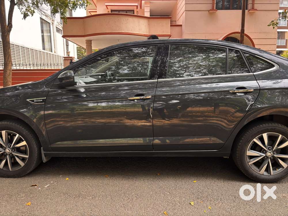 Skoda Slavia 1.0 Tsi Style At, 2023, Petrol