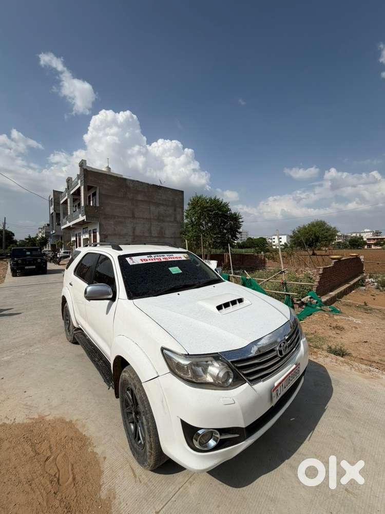 Toyota Fortuner Diesel 2011 Manual 2011