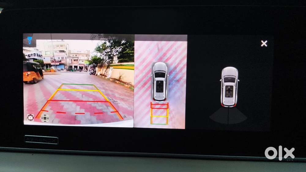 Mahindra Xuv700 2.2 Ax 7 Diesel At Str, 2022, Diesel