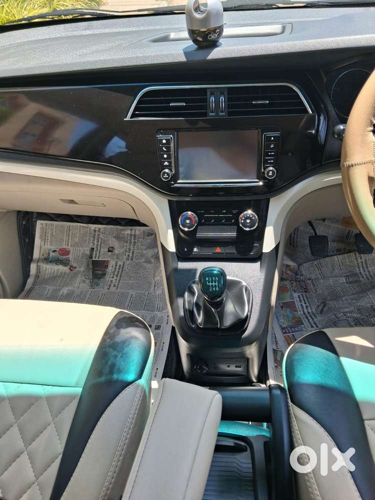 Mahindra Marazzo M6 8str, 2020, Diesel