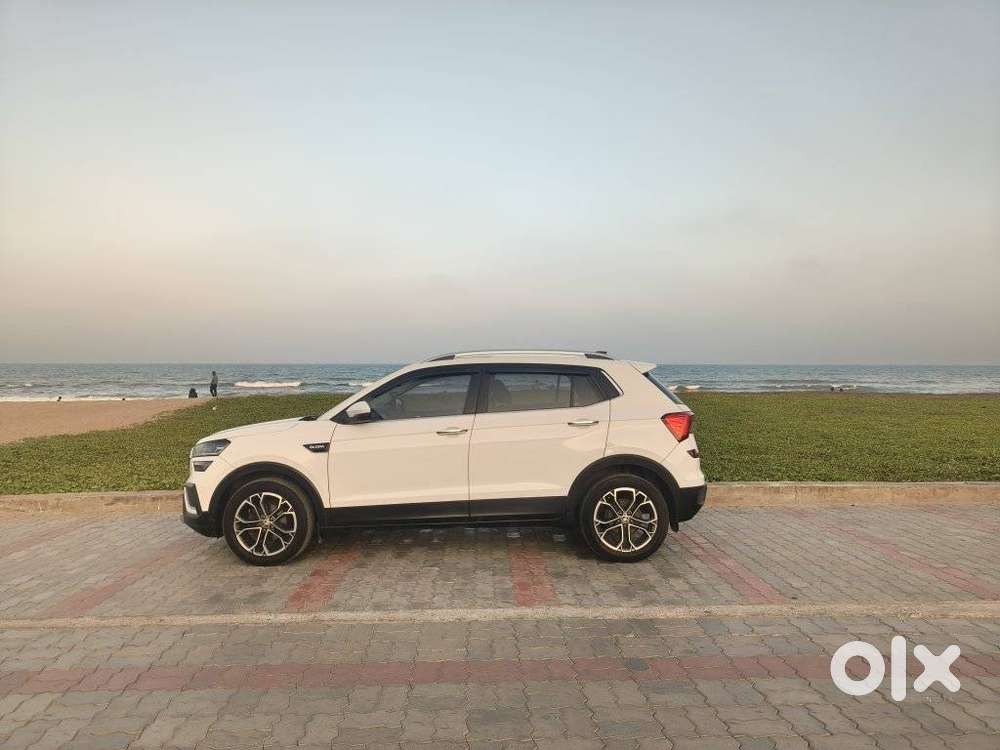 Skoda Kushaq Style 1.0l Tsi Mt, 2022, Petrol