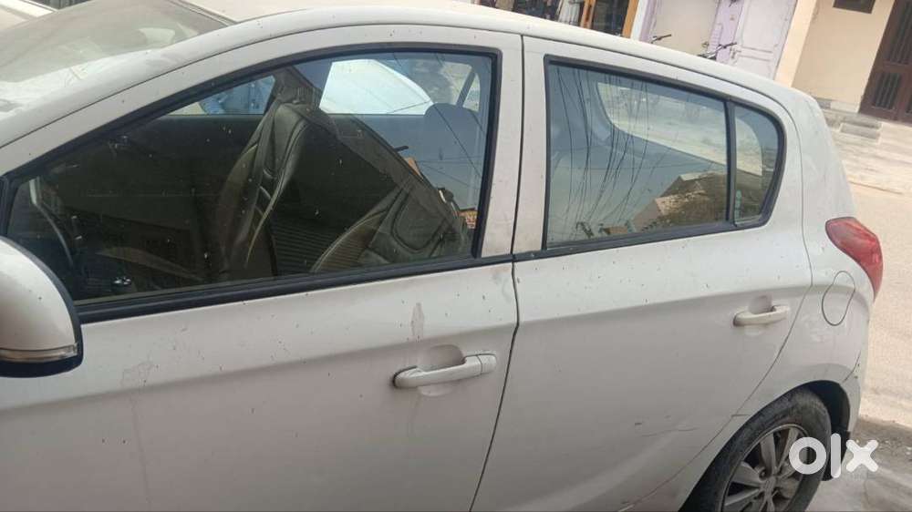 Hyundai I20 Sportz 2014