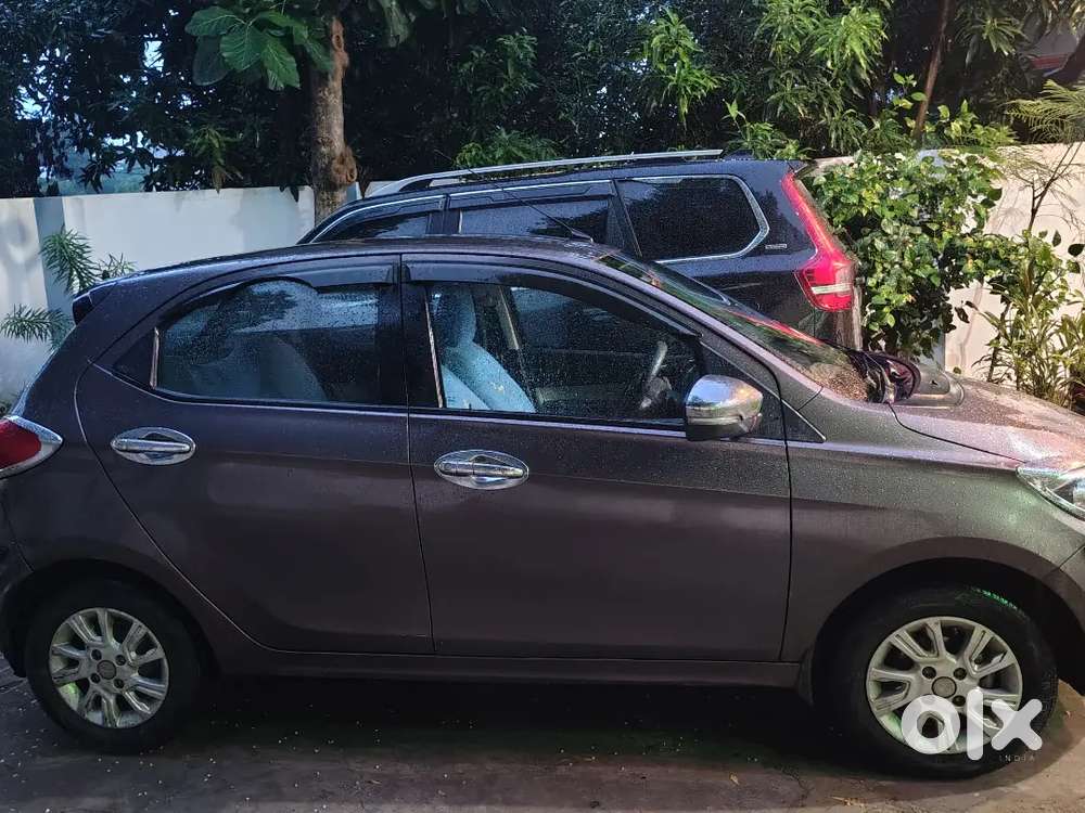 2018 Tata Tiago Revotron पेट्रोल