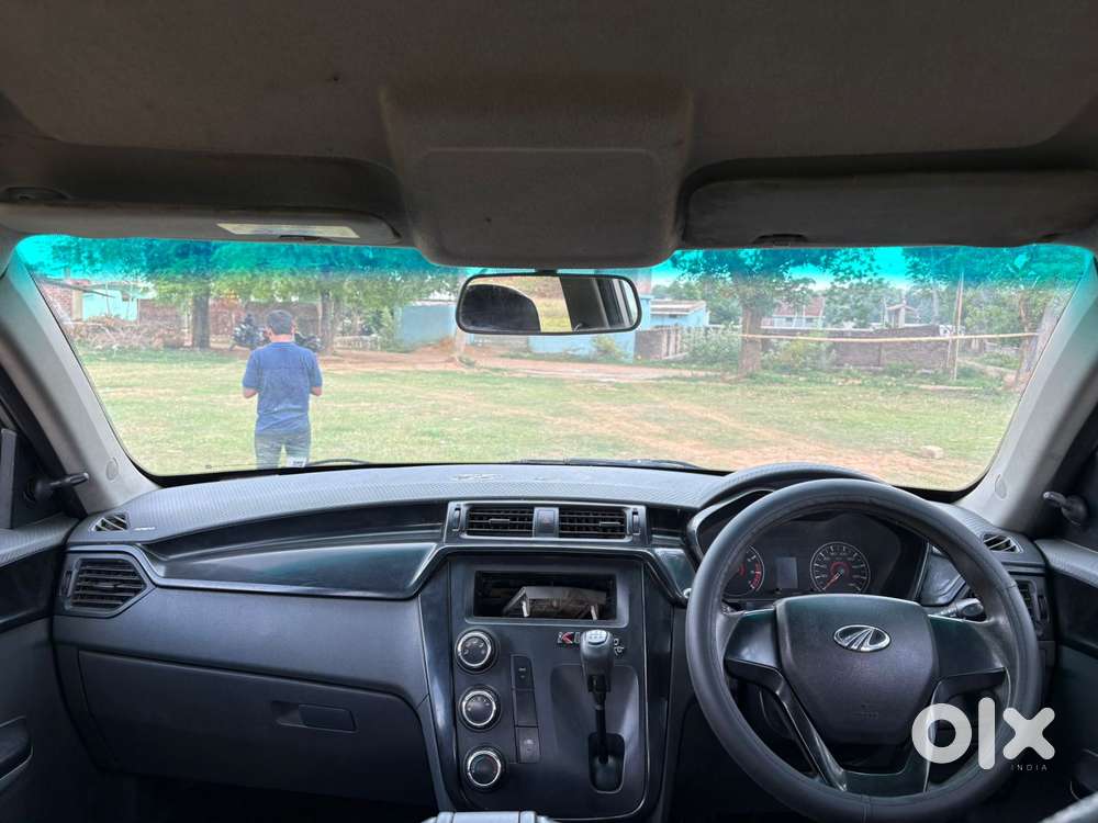 Mahindra Kuv 100, 2018, Petrol