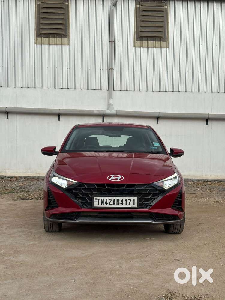 Hyundai I20 Asta (o) 1.2 Mt, 2023, Petrol