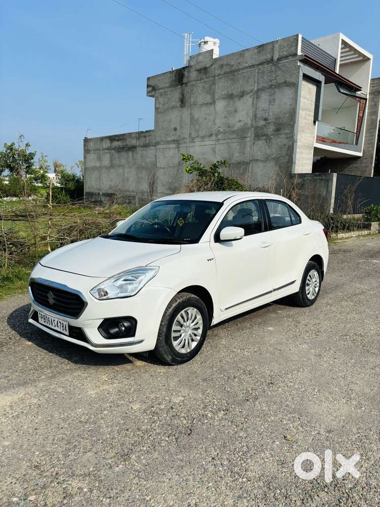Maruti Suzuki Swift Dzire 1.2 Vxi Bsiv, 2018, Petrol