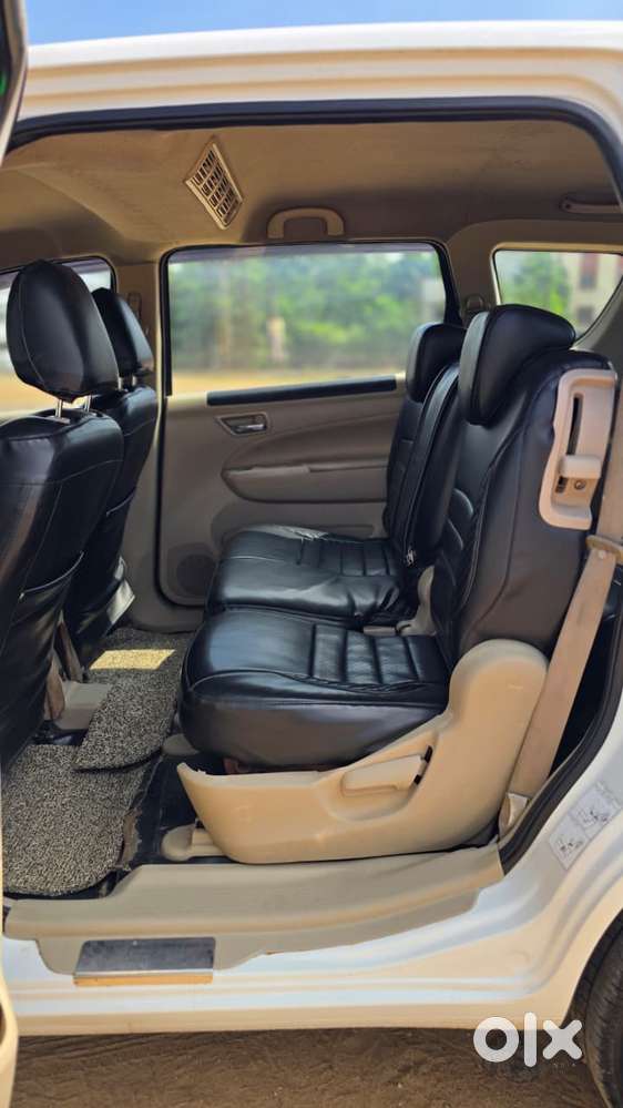 Maruti Suzuki Ertiga 1.4 Lxi Shvs, 2018, Cng & Hybrids