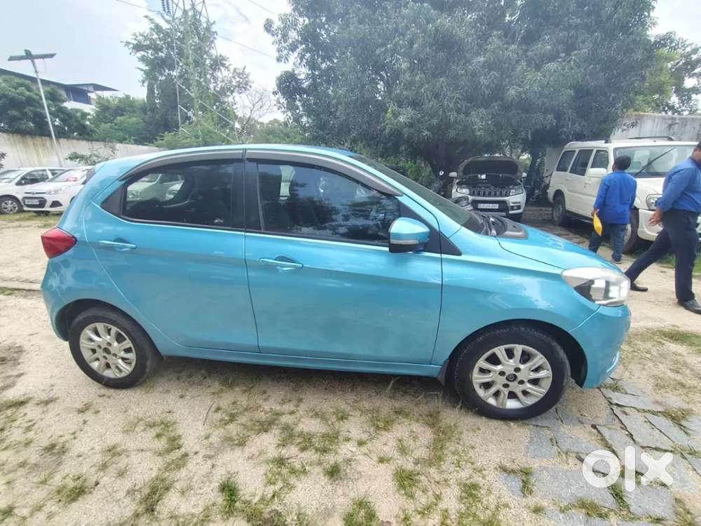 Tata Tiago Xz, 2016, Petrol