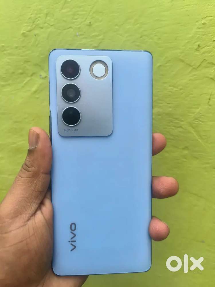 Vivo v27 RAM 8+8 storege 128GB