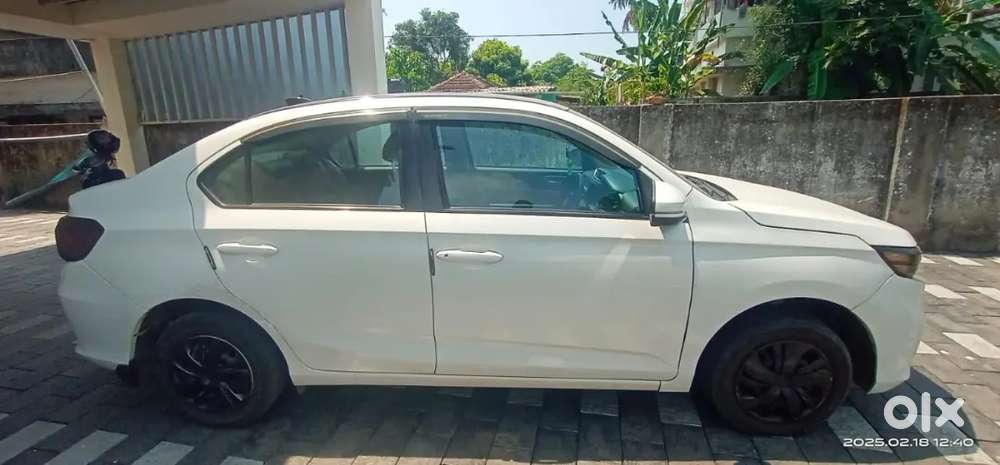 Honda Amaze 2021 Petrol 40000 Km Driven
