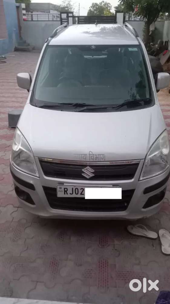 Maruti Suzuki Wagon R 2014 Petrol Well Maintained