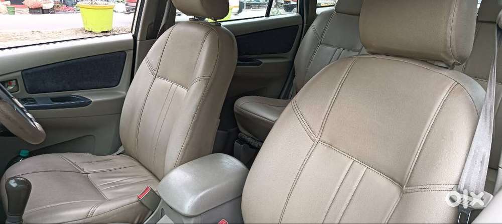 Innova With Carrier Good Condition