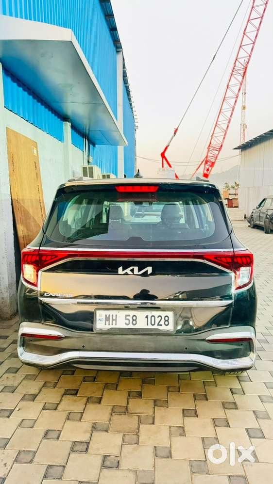Kia Carens Petrol 2025