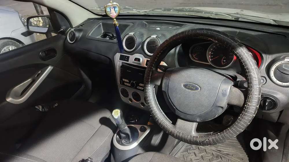 Ford Figo 2013 Diesel 80000 Km Driven