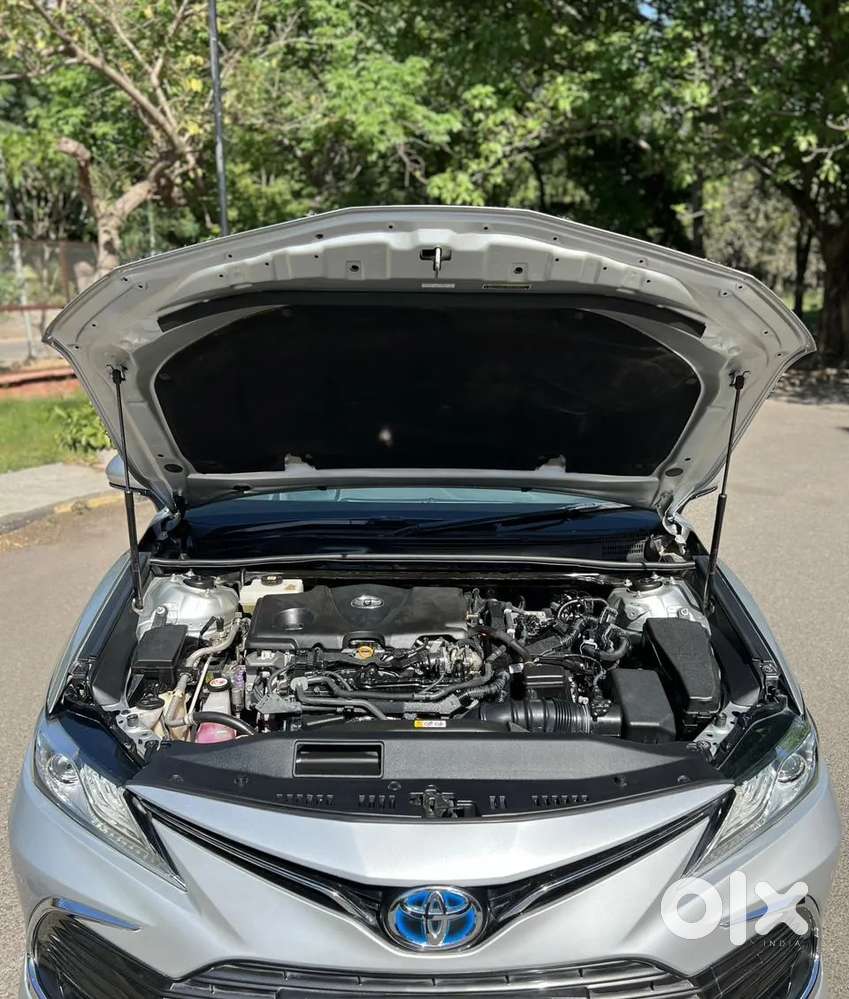 Toyota Camry Hybrid, 2022, Petrol